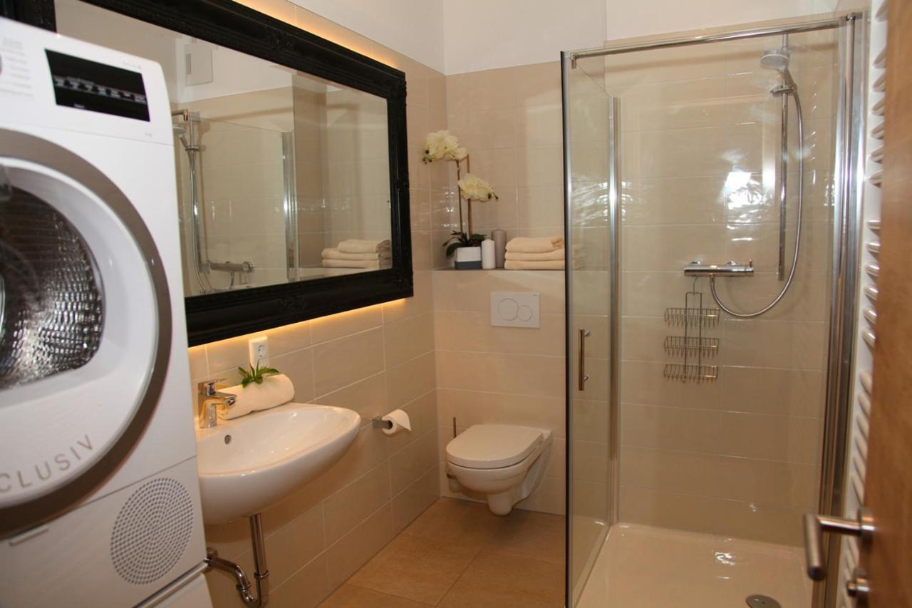 Stoeckl Apartment Nittendorf