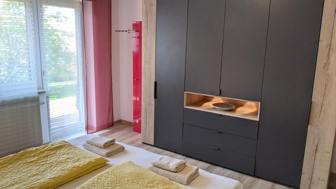 Stoeckl Apartment Nittendorf